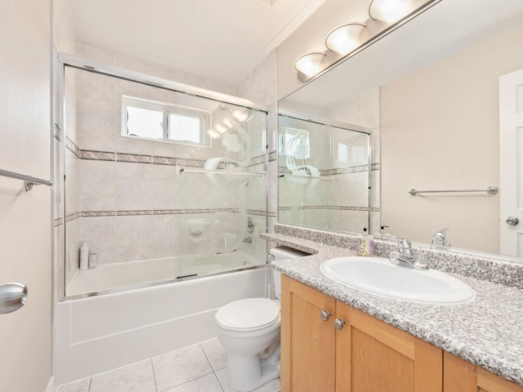 1351 Duthie Avenue, Burnaby, BC, V5A 2R5 - 23