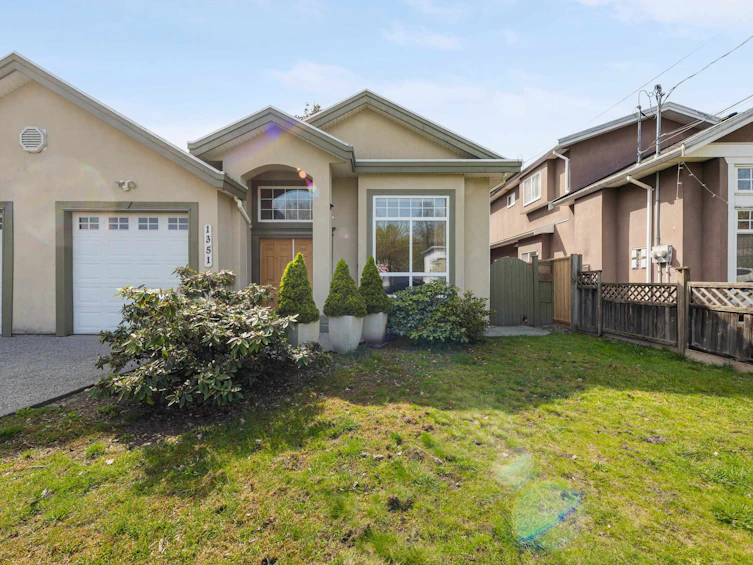 1351 Duthie Avenue, Burnaby, BC, V5A 2R5 - 29
