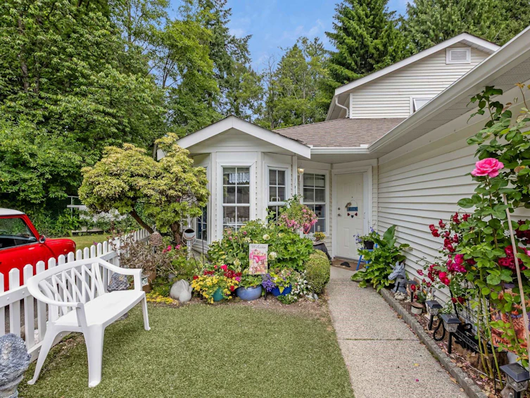 54-6537 138 Street, Surrey, BC, V3W 0C6