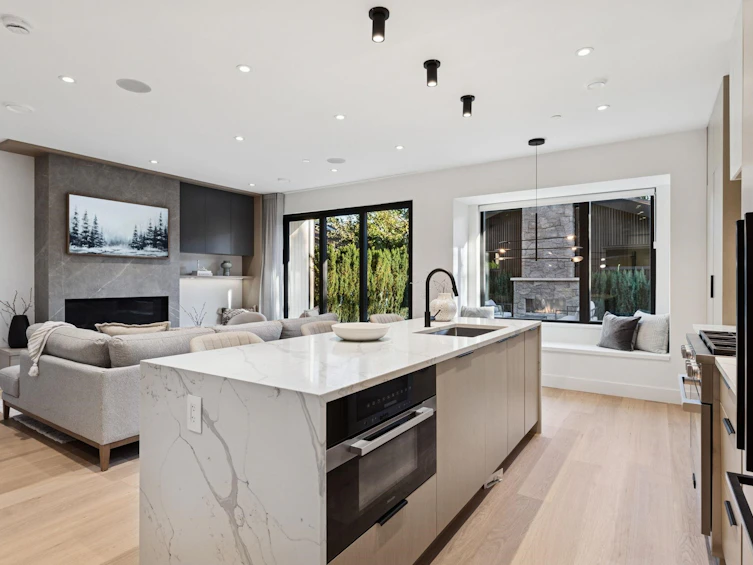 2-3036 W 14th Avenue, Vancouver, BC, V6K 2X8 - 8