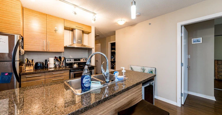 1006-188 Keefer Place, Vancouver, BC, V6B 0J1 - 8