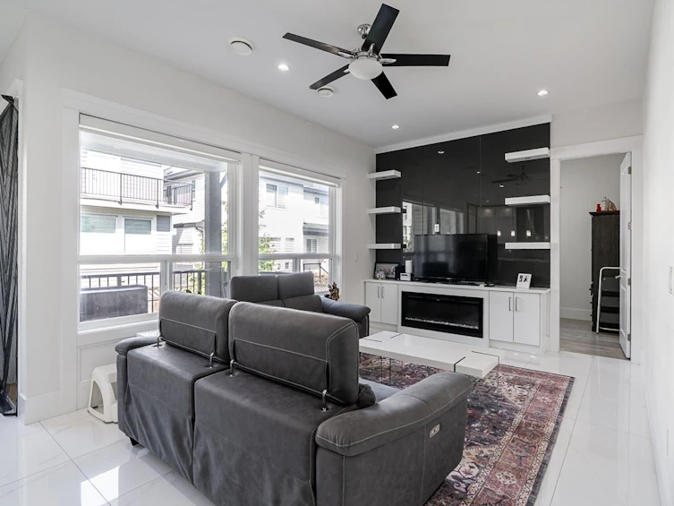 5921 140b Street, Surrey, BC, V3X 0J3 - 6