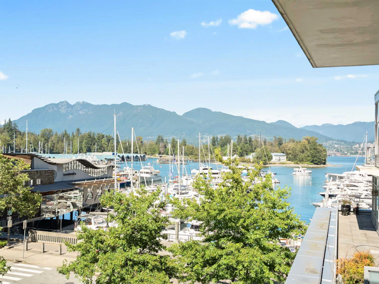206-560 Nicola Street, Vancouver, BC, V6G 3J7