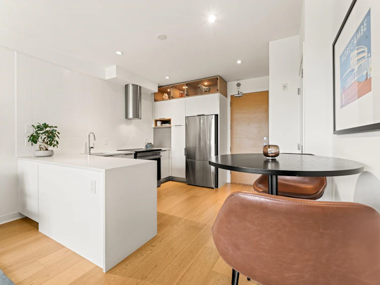 401-1808 W 1st Avenue, Vancouver, BC, V6J 0B3 - 4