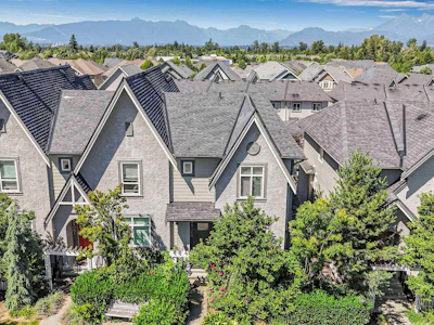 21065 80 Avenue - 2