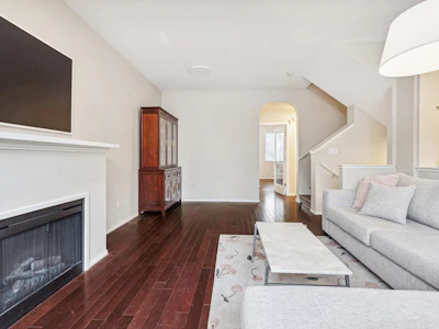 45-7233 Heather Street - 4
