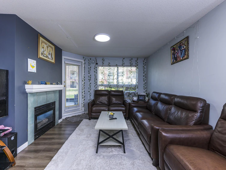 118-8068 120a Street, Surrey, BC, V3W 3P3 - 2