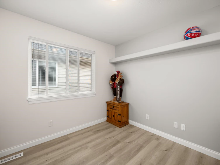 24199 102b Avenue, Maple Ridge, BC, V2W 2C5 - 24