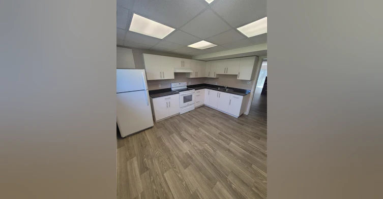 lower-15924 Buena Vista Avenue, Surrey, BC, V4B 2A4 - 8