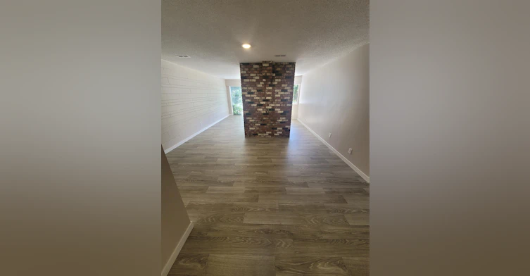 lower-15924 Buena Vista Avenue, Surrey, BC, V4B 2A4 - 4
