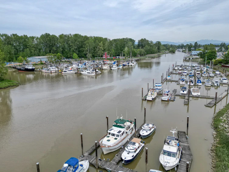 304-4753 W River Road, Delta, BC, V4K 1R9