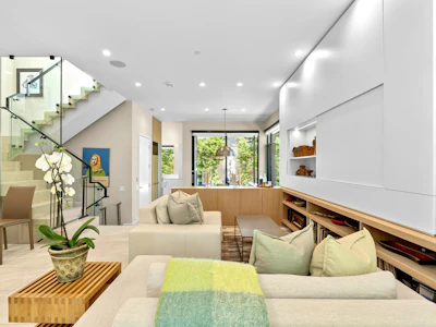4001 W 32nd Avenue - 4