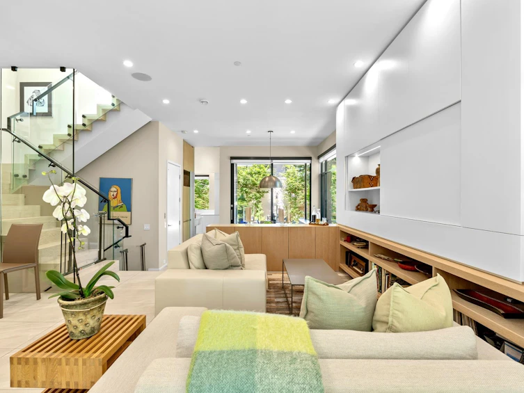 4001 W 32nd Avenue, Vancouver, BC, V6S 1Z5 - 4