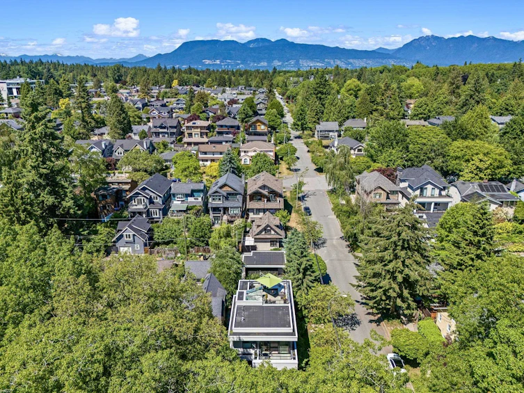 4001 W 32nd Avenue, Vancouver, BC, V6S 1Z5 - 40