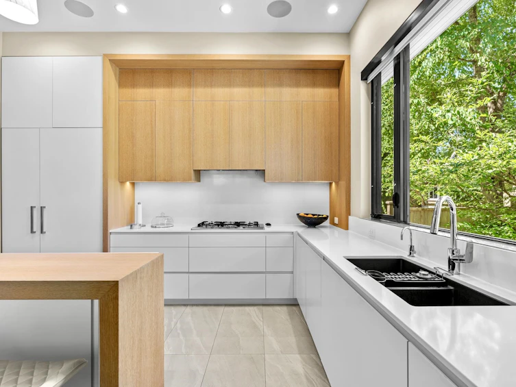 4001 W 32nd Avenue, Vancouver, BC, V6S 1Z5 - 11