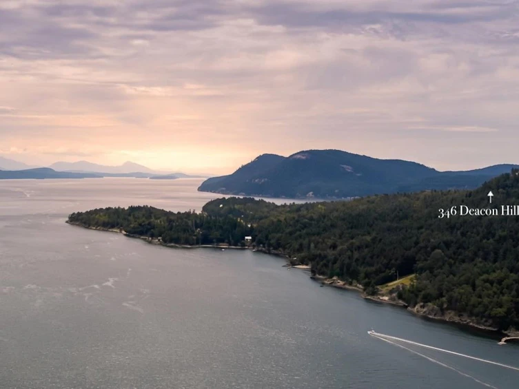 346 Deacon Hill Road, Mayne Island, BC, V0N 2J2 - 2