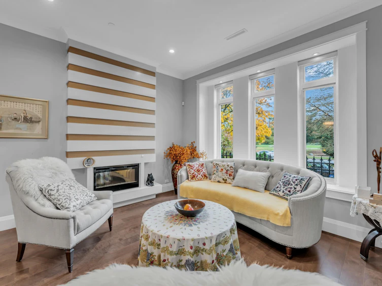 4217 W 16th Avenue, Vancouver, BC, V6R 3E5 - 3
