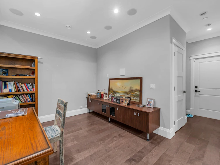 4217 W 16th Avenue, Vancouver, BC, V6R 3E5 - 35