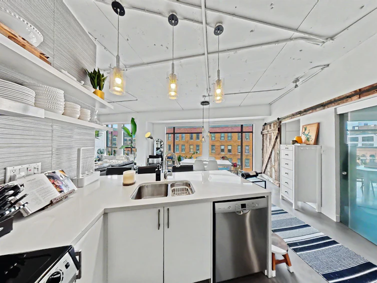 501-28 Powell Street, Vancouver, BC, V6A 1E7 - 3