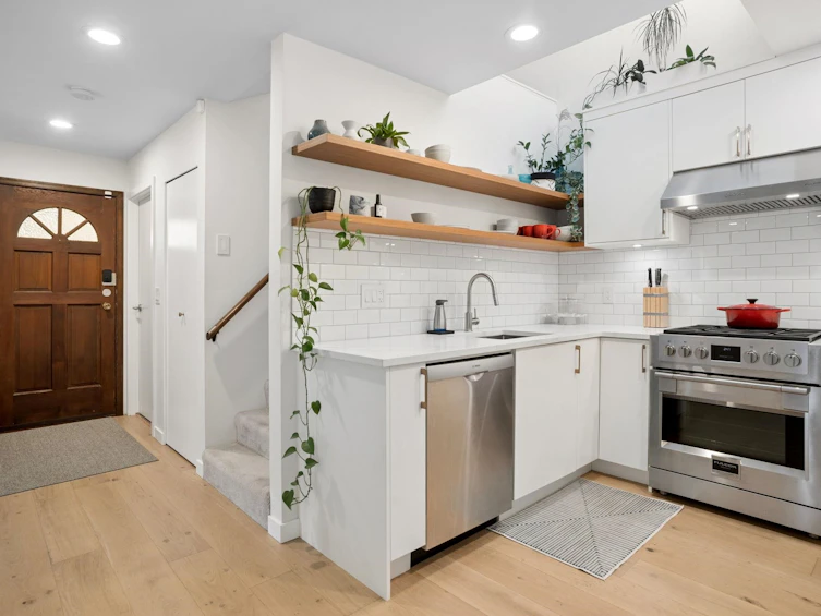 2421 Trafalgar Street, Vancouver, BC, V6K 3T2 - 18