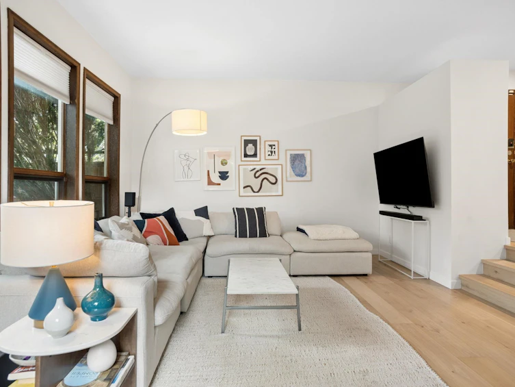 2421 Trafalgar Street, Vancouver, BC, V6K 3T2 - 5