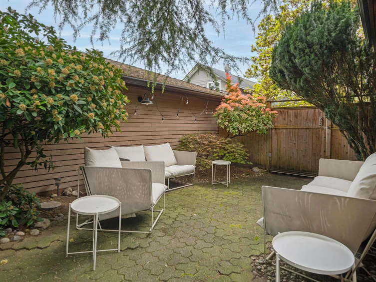 2421 Trafalgar Street, Vancouver, BC, V6K 3T2 - 26