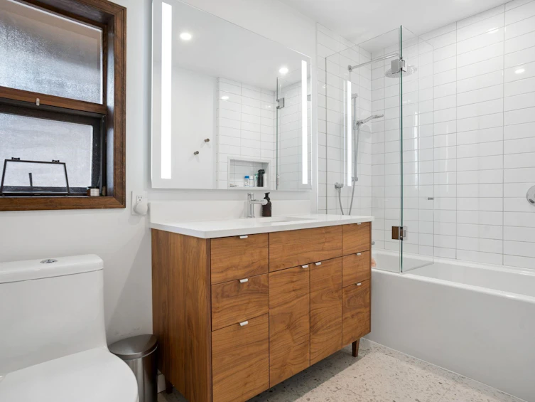 2421 Trafalgar Street, Vancouver, BC, V6K 3T2 - 19