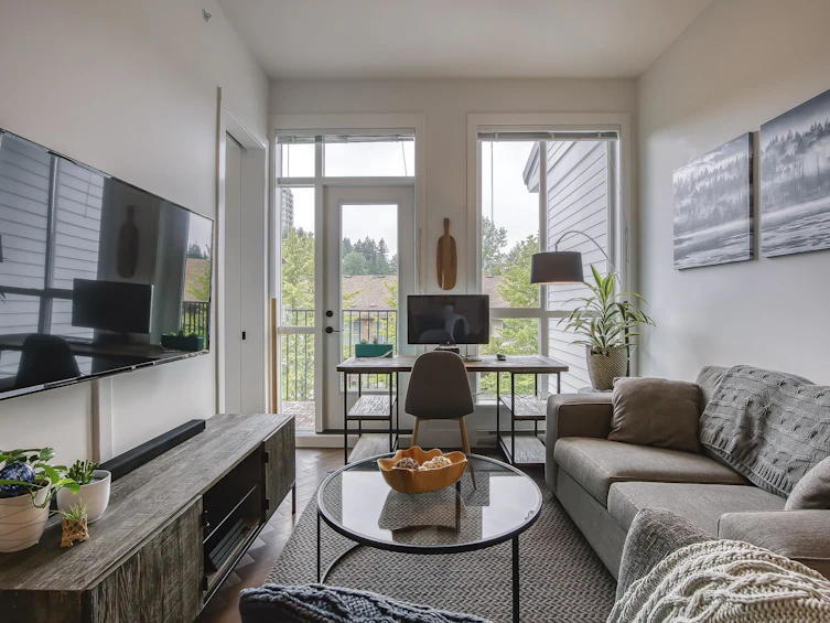 406-14968 101a Avenue, Surrey, BC, V3R 0E8 - 2