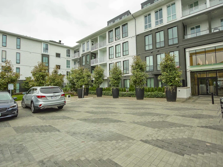 406-14968 101a Avenue, Surrey, BC, V3R 0E8 - 19