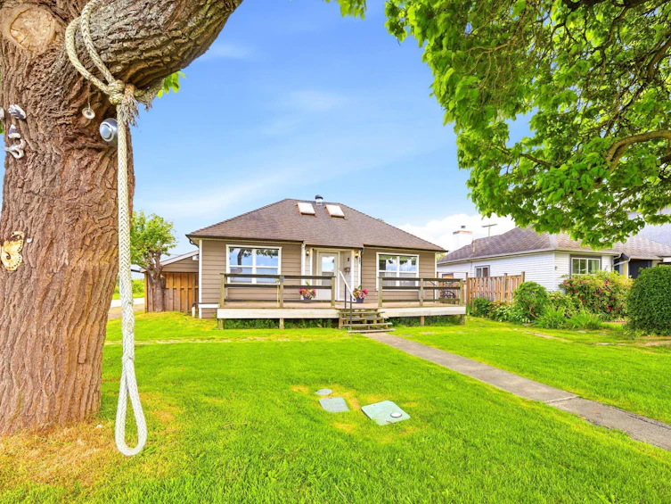 11 Catalina Crescent, Richmond, BC, V7B 1C9 - 12