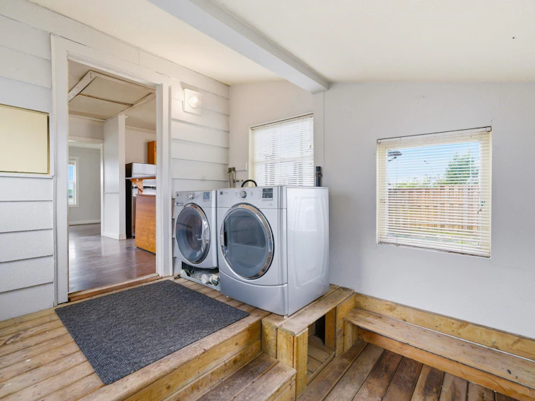 11 Catalina Crescent, Richmond, BC, V7B 1C9 - 32