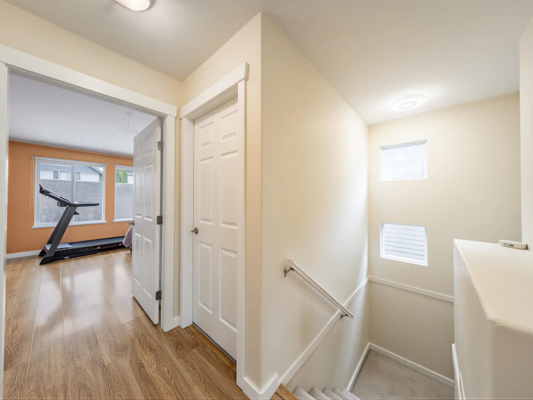 15186 61a Avenue, Surrey, BC, V3S 5J7 - 23