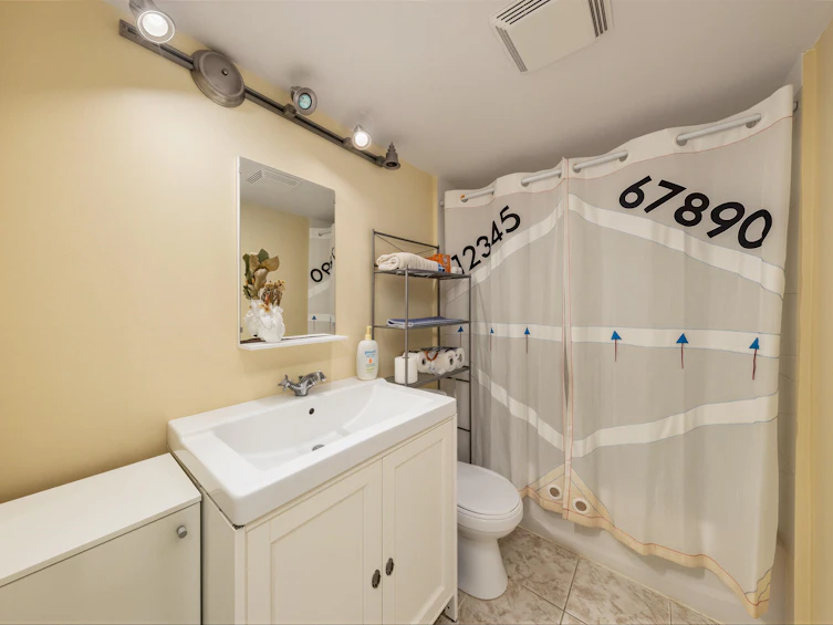 15186 61a Avenue, Surrey, BC, V3S 5J7 - 34