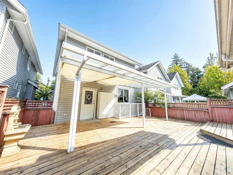 15186 61a Avenue, Surrey, BC, V3S 5J7 - 17