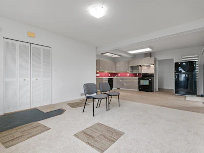 7526 Lickman Road - 3