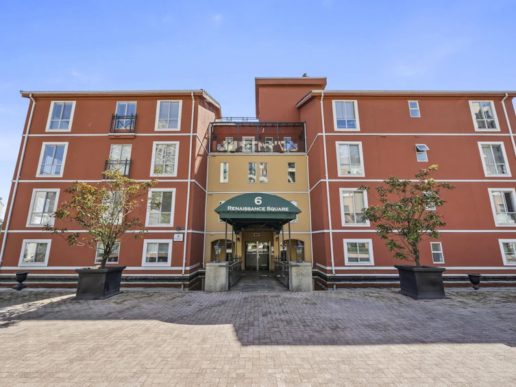 312-6 Renaissance Square, New Westminster, BC, V3M 6N8 - 21