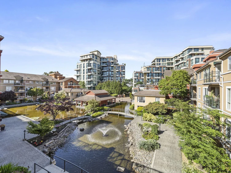 312-6 Renaissance Square, New Westminster, BC, V3M 6N8 - 20
