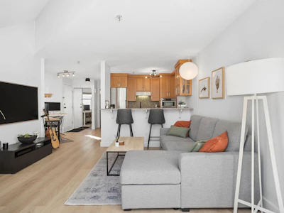 408-2020 W 8th Avenue - 5