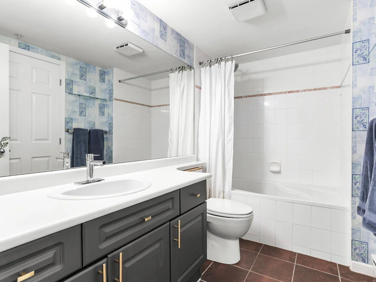 221-22015 48 Avenue, Langley, BC, V3A 8L3 - 21