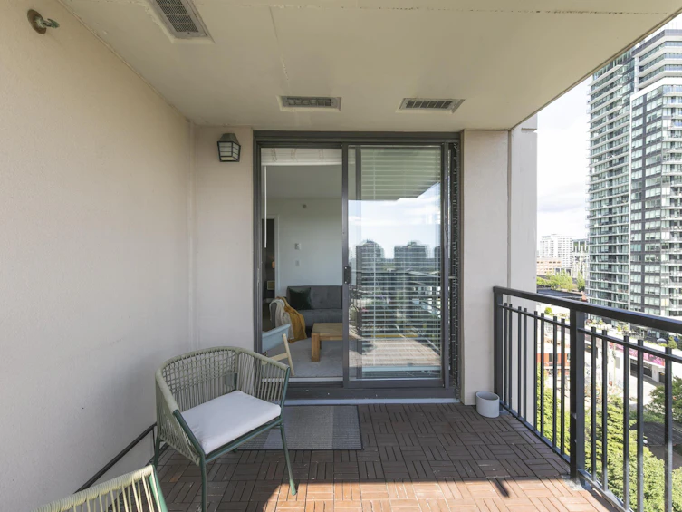 1007-833 Agnes Street, New Westminster, BC, V3M 0B1 - 24