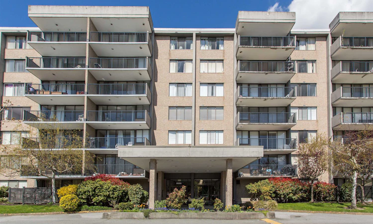209-9300 Parksville Drive