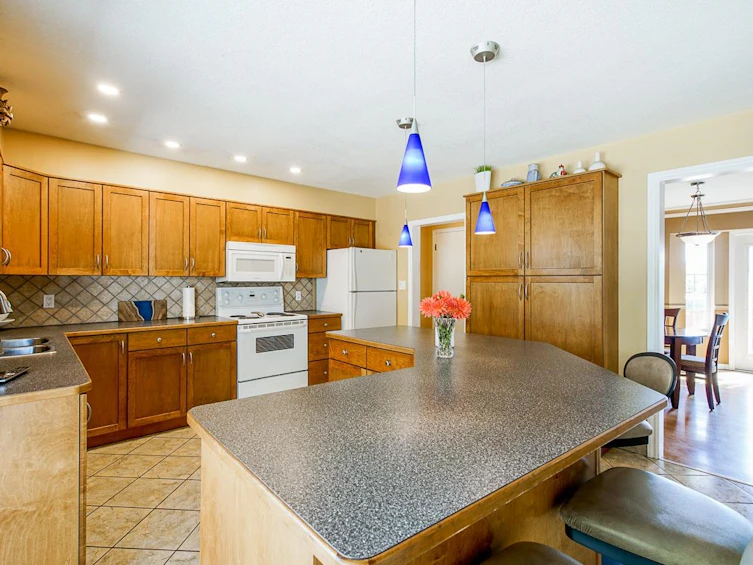 32582 Fleming Avenue, Mission, BC, V2V 2G9 - 7