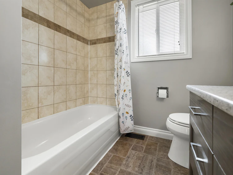 2454 Aladdin Crescent, Abbotsford, BC, V2S 5K7 - 22