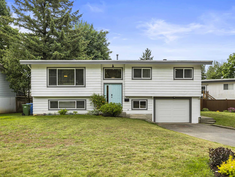 2454 Aladdin Crescent, Abbotsford, BC, V2S 5K7