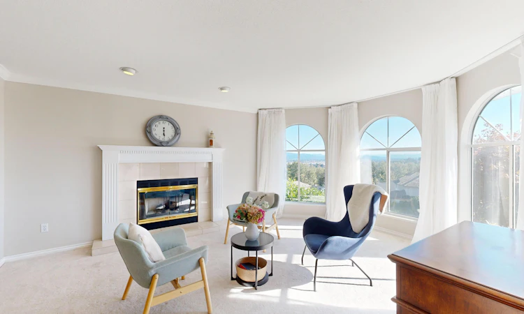2910 Kalamalka Drive
