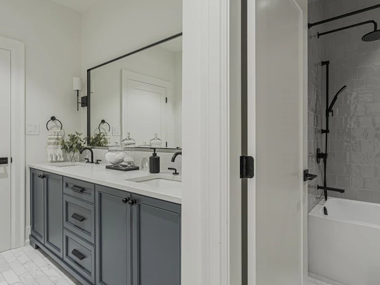 1688 127 Street, Surrey, BC, V4A 3S1 - 29