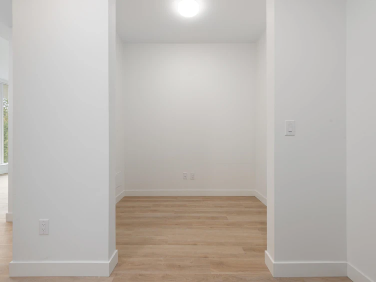 209-9675 King George Boulevard, Surrey, BC, V3T 2V3 - 13