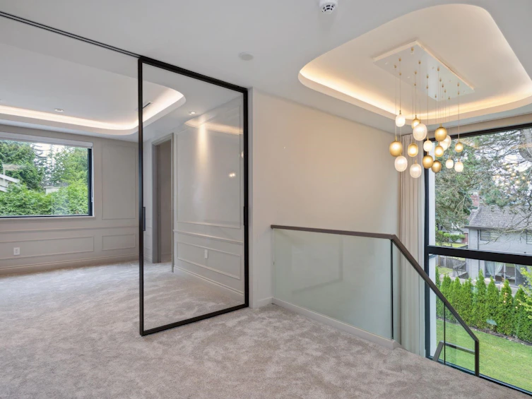6363 Buckingham Drive, Burnaby, BC, V5E 4B5 - 10