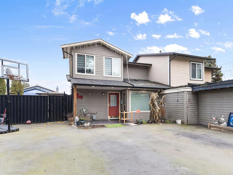 6860 134 Street, Surrey, BC, V3W 8G7