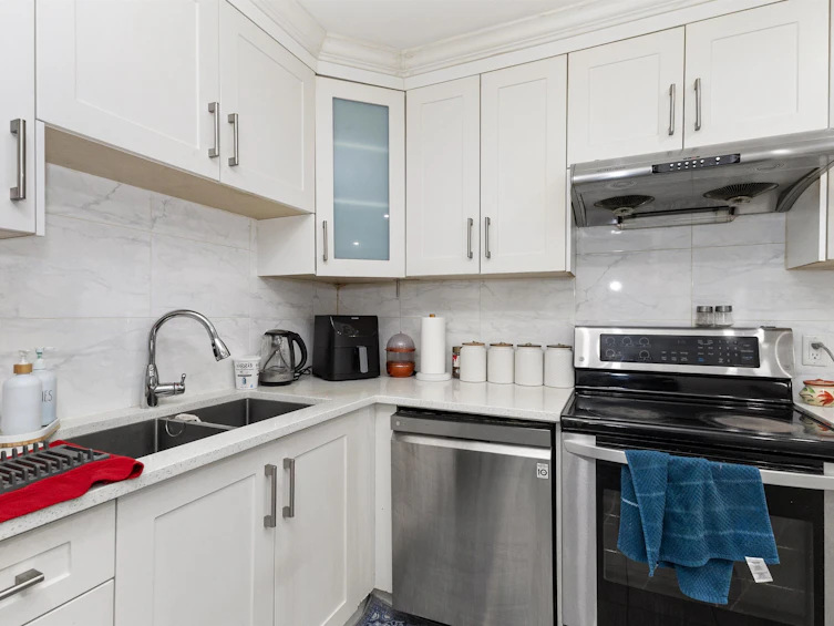 6860 134 Street, Surrey, BC, V3W 8G7 - 6